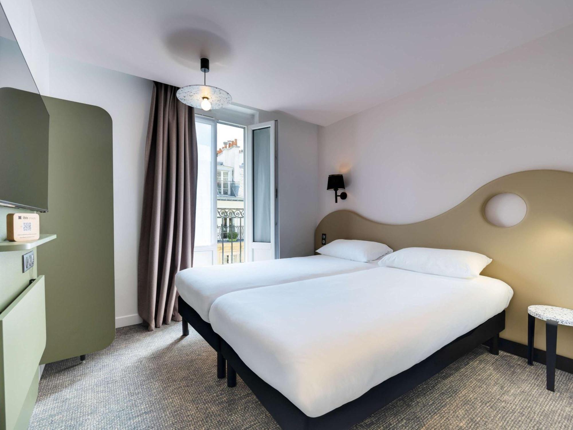 Ibis Styles Paris Cadet Lafayette Hotel Екстериор снимка